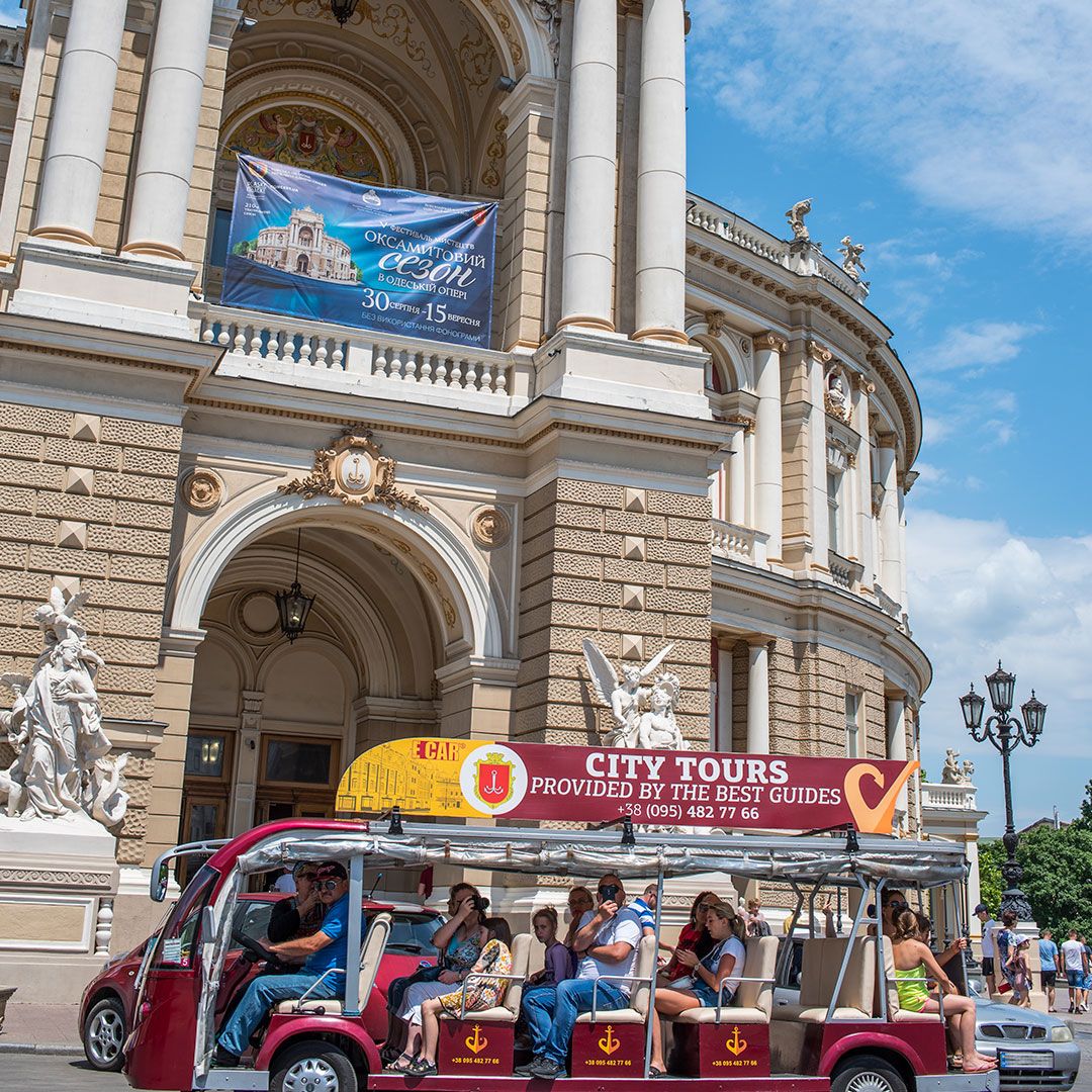Sightseeing tour of Odessa + Opera House